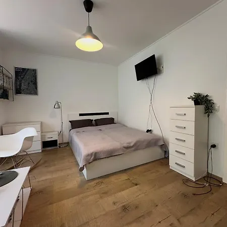 Daire Avenue - Center Kŭrdzhali